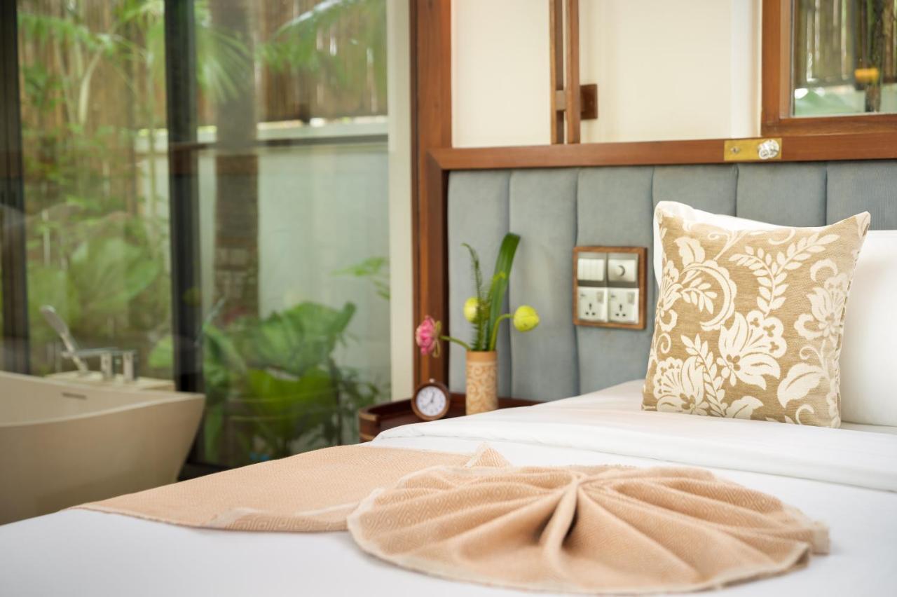 Waka Villa Private Pool Resort & Spa - Adults Only Сіємреап Екстер'єр фото
